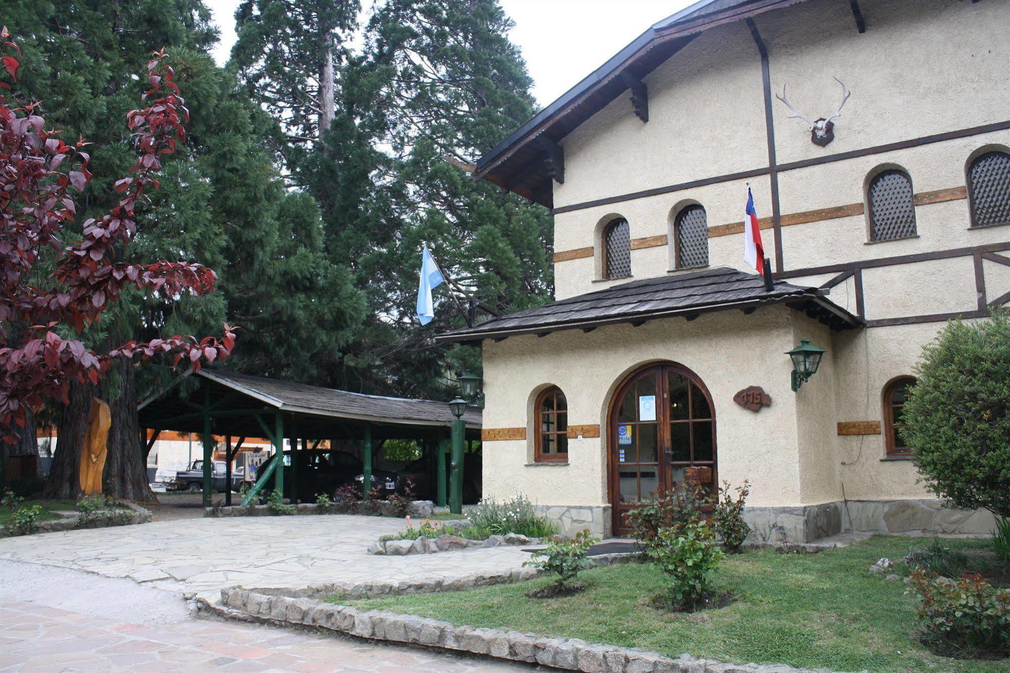Hosteria La Posta Del Cazador San Martin de los Andes Luaran gambar