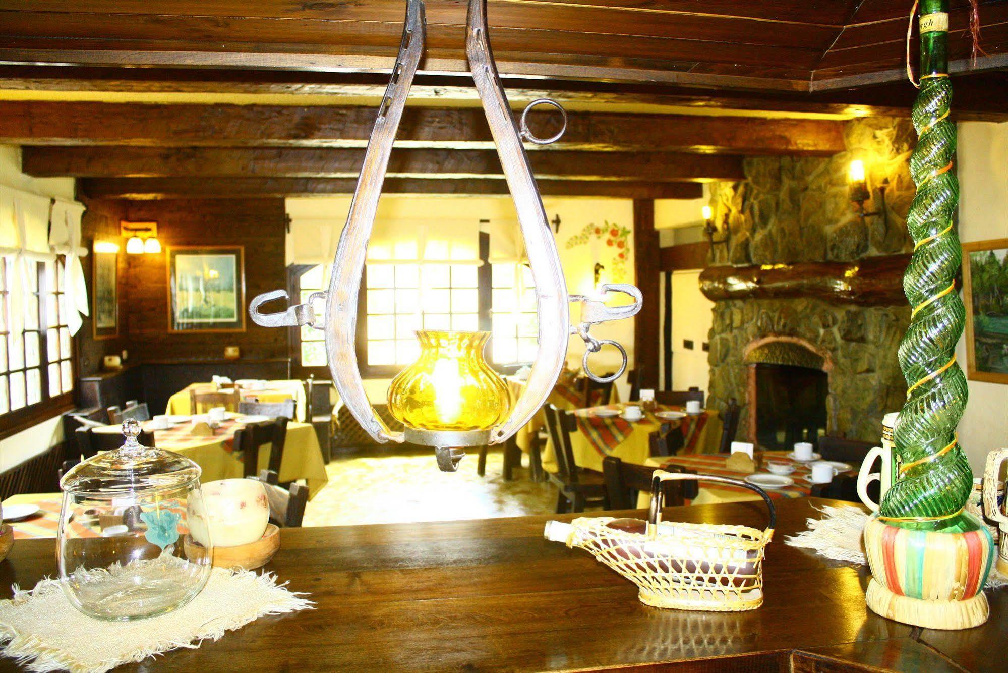 Hosteria La Posta Del Cazador San Martin de los Andes Luaran gambar