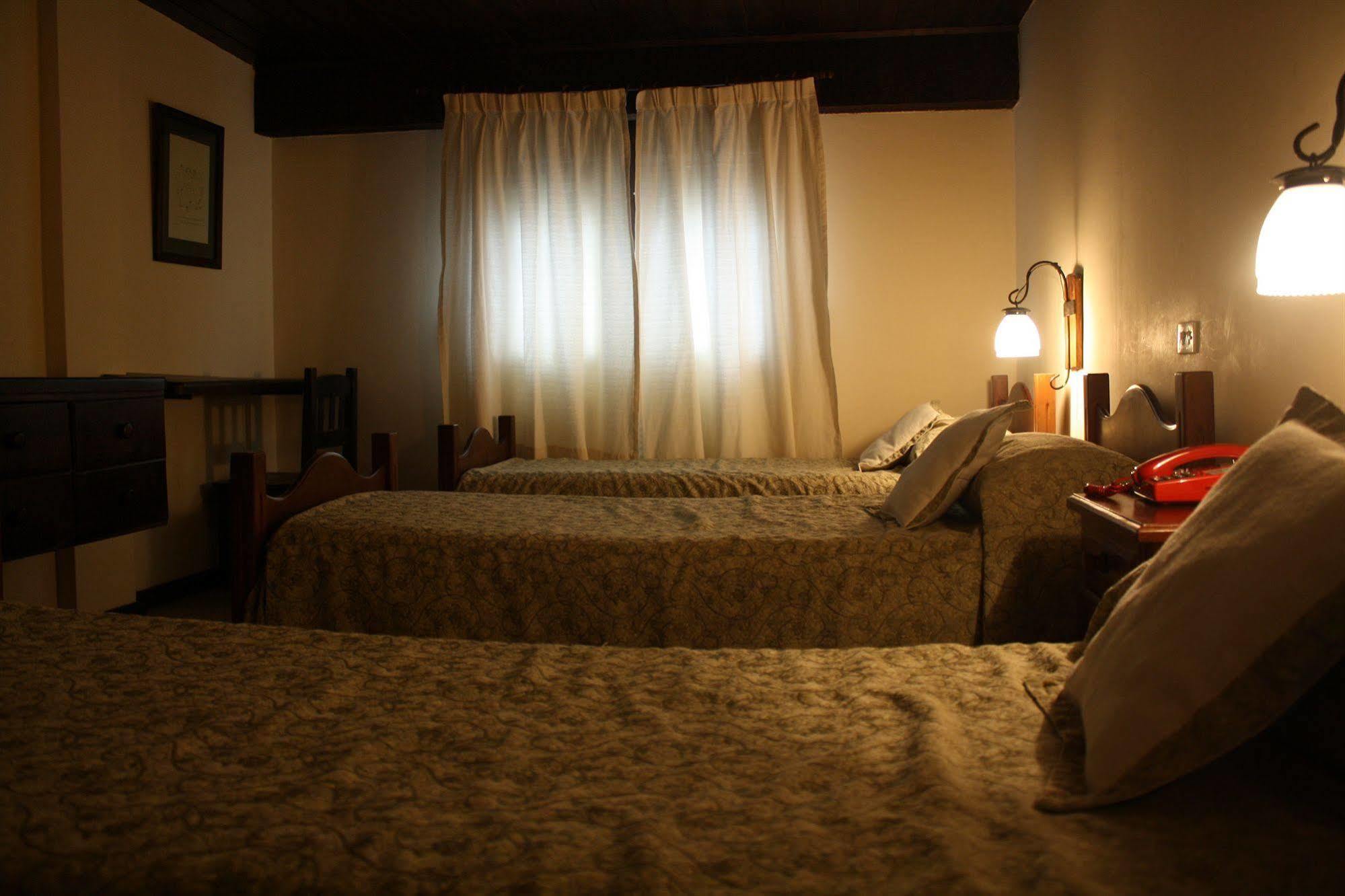 Hosteria La Posta Del Cazador San Martin de los Andes Luaran gambar