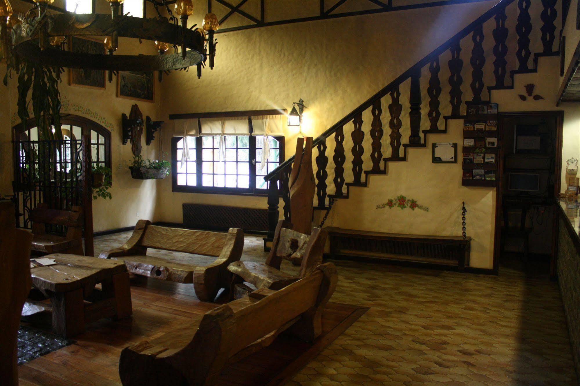 Hosteria La Posta Del Cazador San Martin de los Andes Luaran gambar